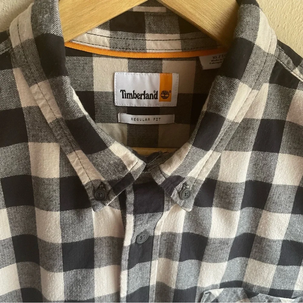 Timberland Flannel/ Chambray Buffalo Check Button-down Shirt. Cream/ Black XL